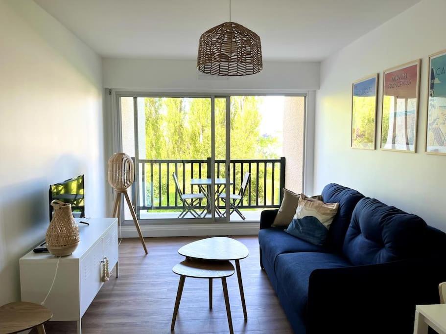 Apartamento Le Garden - Studio Refait A Neuf Proche Mer Et Commerces Cabourg Exterior foto