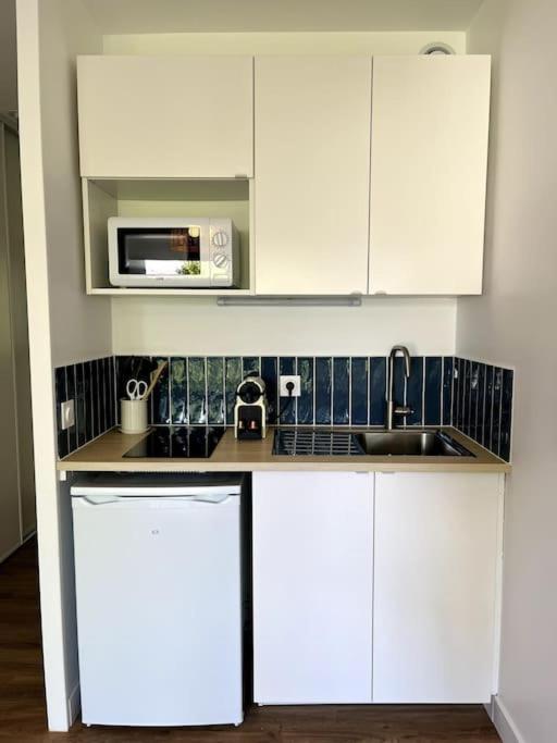 Apartamento Le Garden - Studio Refait A Neuf Proche Mer Et Commerces Cabourg Exterior foto